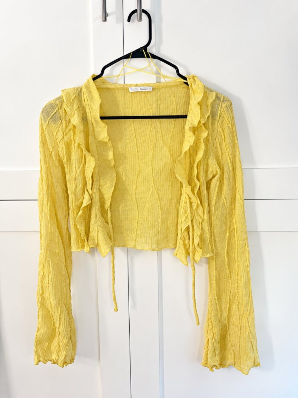 ZARA | Sheer Ruffle Trim Cropped Front-Tie - Size Small